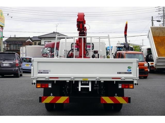 MITSUBISHI CANTER 2025