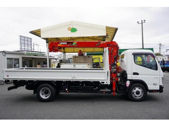MITSUBISHI CANTER 2025
