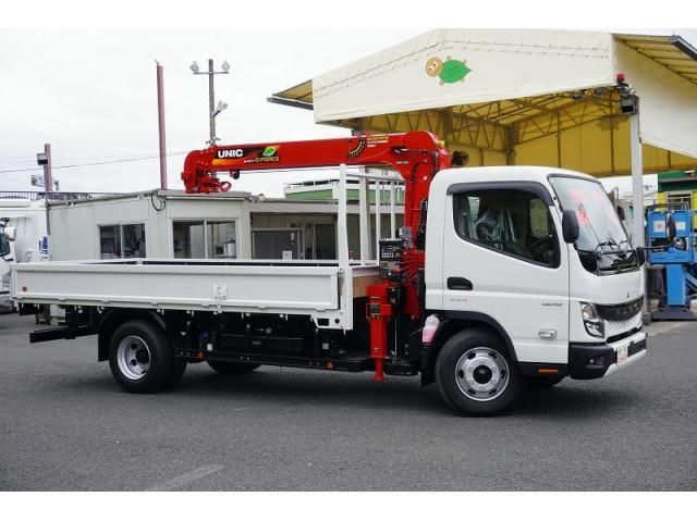 MITSUBISHI CANTER 2025