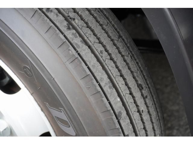 MITSUBISHI CANTER 2025