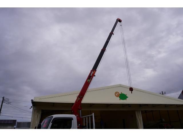 MITSUBISHI CANTER 2025