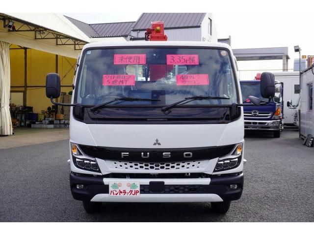 MITSUBISHI CANTER 2025