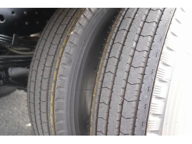 MITSUBISHI CANTER 2025