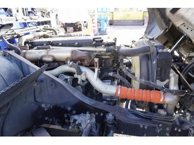 MITSUBISHI FUSOU FIGHTER 2015