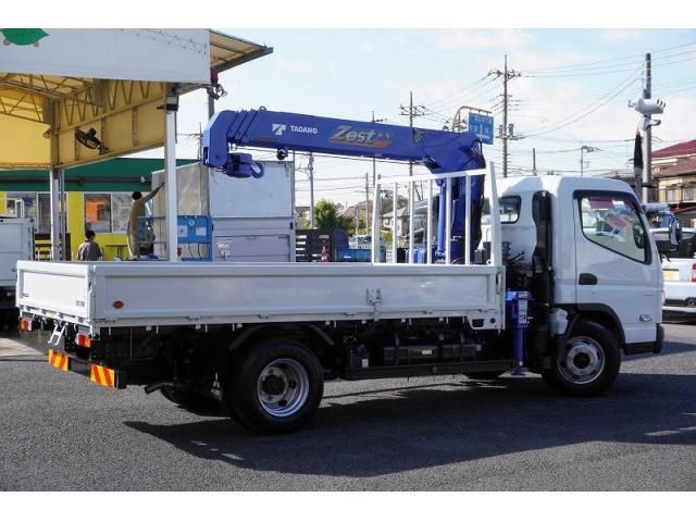 MITSUBISHI CANTER 2023