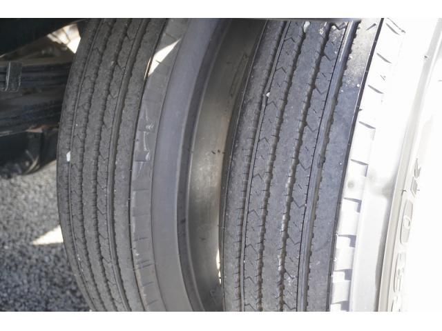 MITSUBISHI CANTER 2023