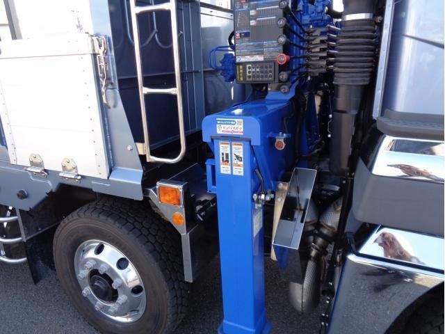 MITSUBISHI FUSOU SUPER GREAT 2024