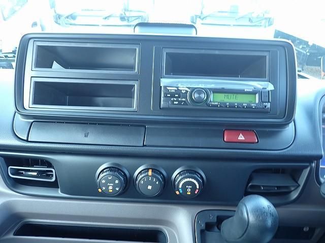 MITSUBISHI CANTER 2024