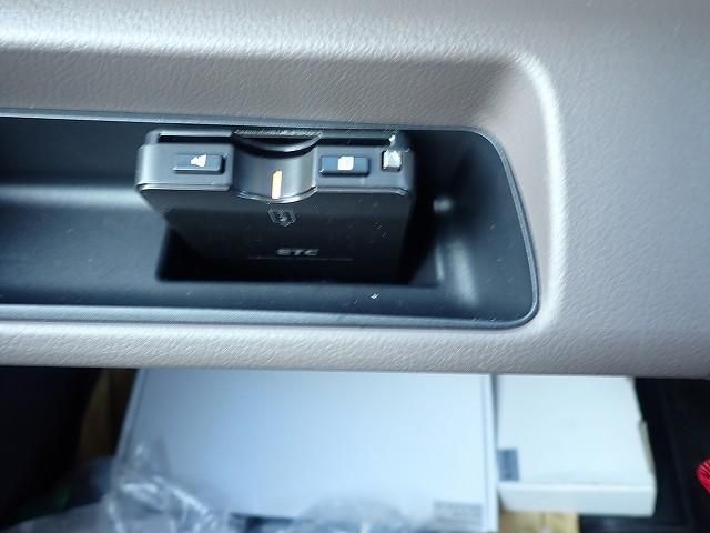 MITSUBISHI CANTER 2024