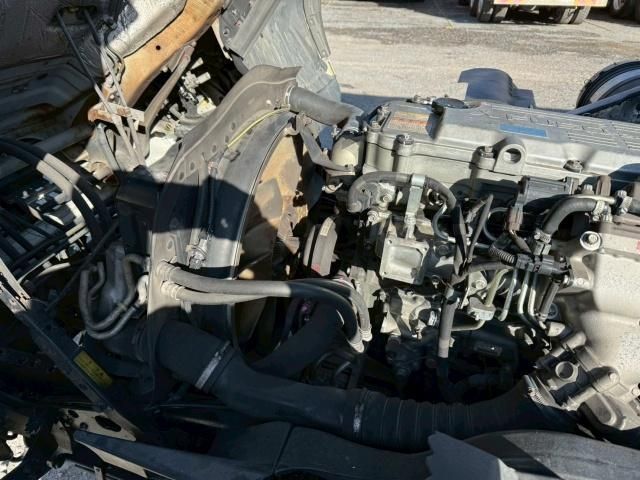 MITSUBISHI FUSOU FIGHTER 2008