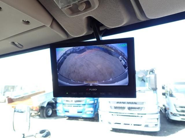 MITSUBISHI CANTER 2025