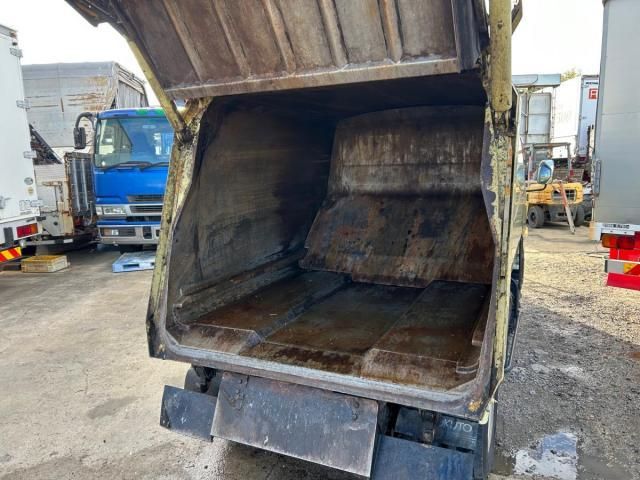 MITSUBISHI CANTER 2014