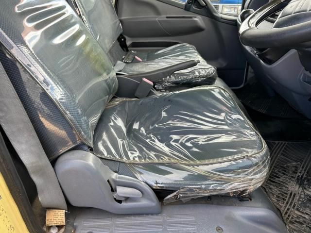 MITSUBISHI CANTER 2014