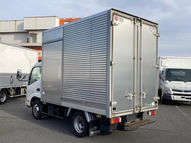 TOYOTA DYNA 2020