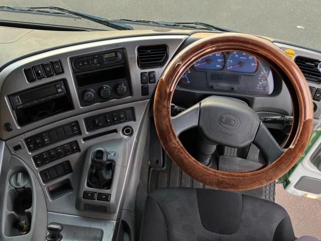 NISSAN DIESEL Quon 2017