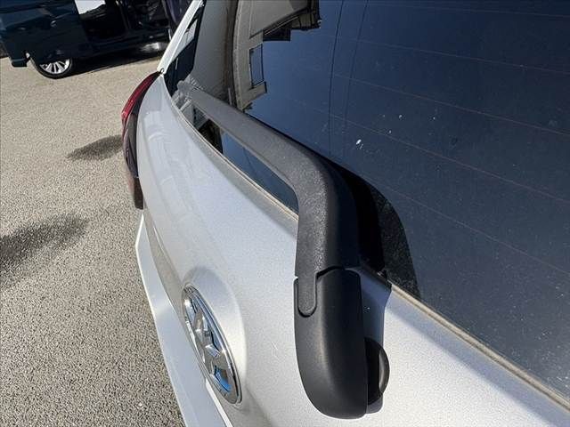 TOYOTA COROLLA FIELDER 2020