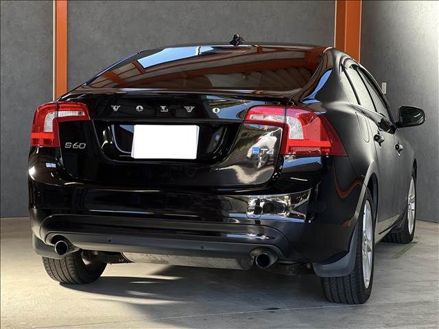 VOLVO VOLVO S60 2014