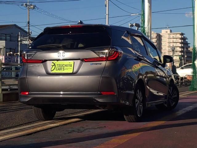 HONDA SHUTTLE HYBRID 2022