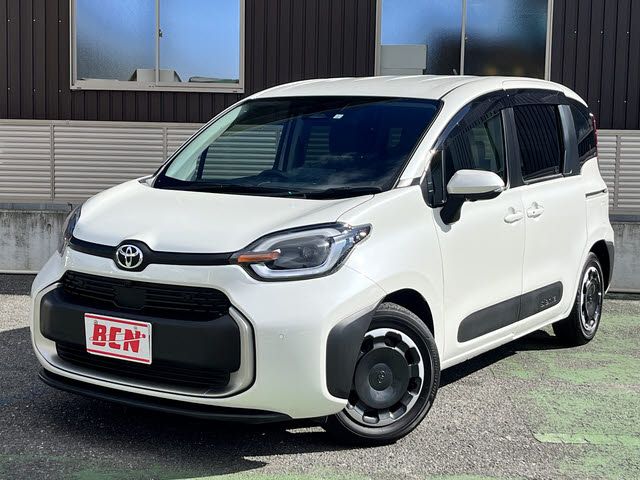 TOYOTA SIENTA 2023