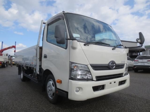 HINO DUTRO 2014