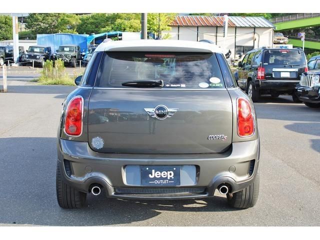 BMW BMW MINI COOPER S CROSSOVER 2012