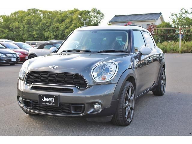 BMW BMW MINI COOPER S CROSSOVER 2012