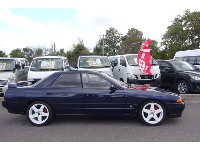 NISSAN SKYLINE 1991