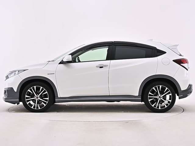HONDA VEZEL HYBRID 4WD 2015