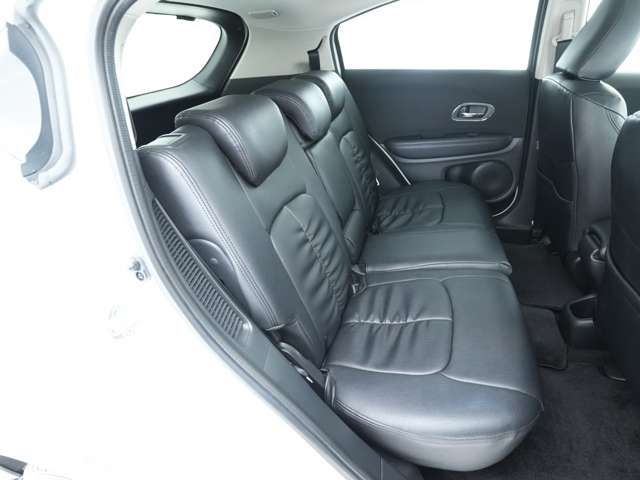 HONDA VEZEL HYBRID 4WD 2015