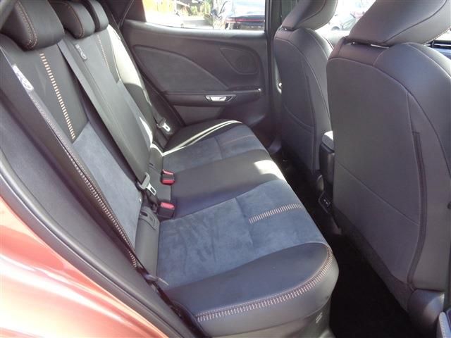 TOYOTA LEXUS LBX 2024