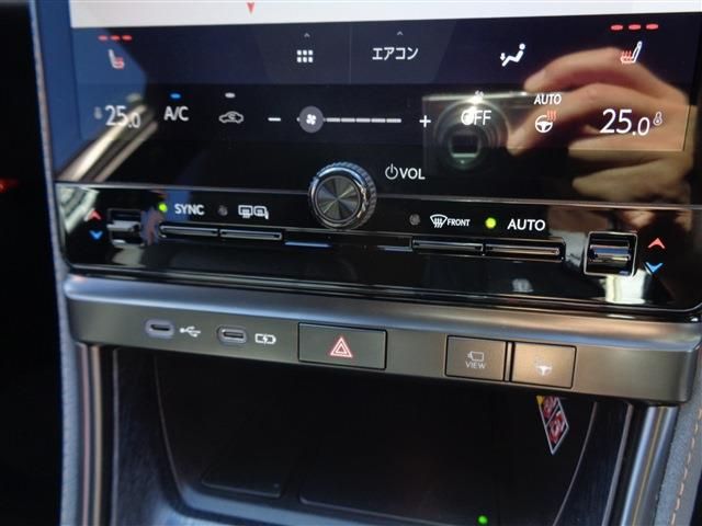 TOYOTA LEXUS LBX 2024