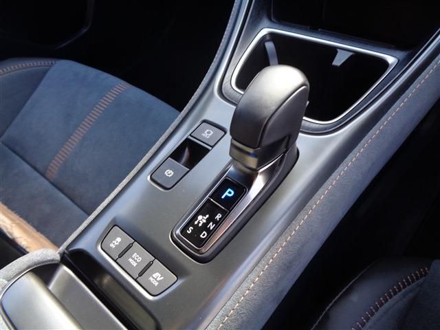 TOYOTA LEXUS LBX 2024