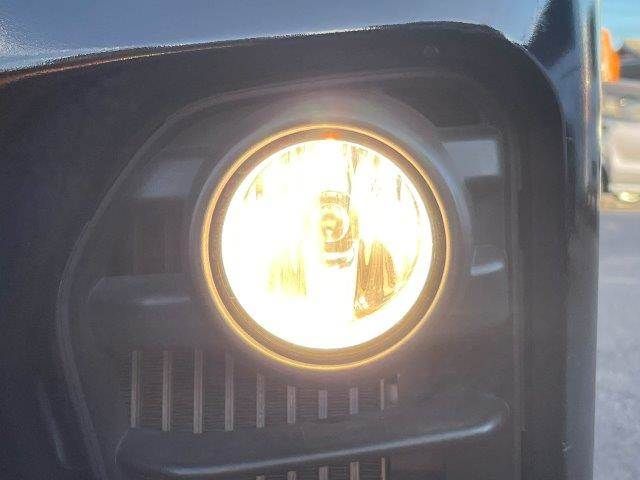 NISSAN NV350 CARAVAN 4WD 2019