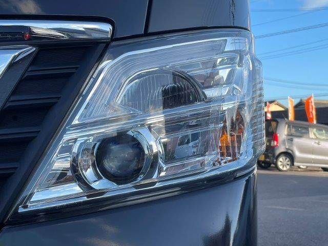 NISSAN NV350 CARAVAN 4WD 2019