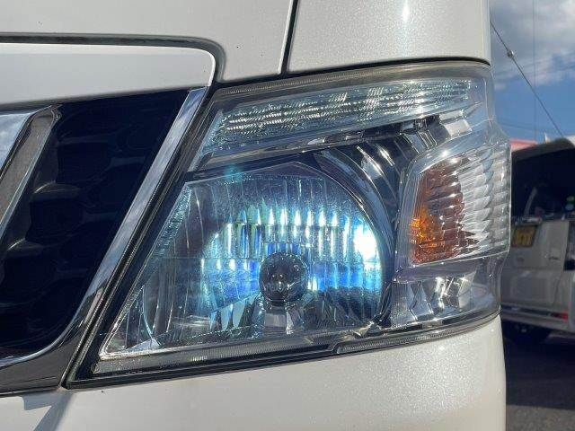 NISSAN NV350 CARAVAN 2014