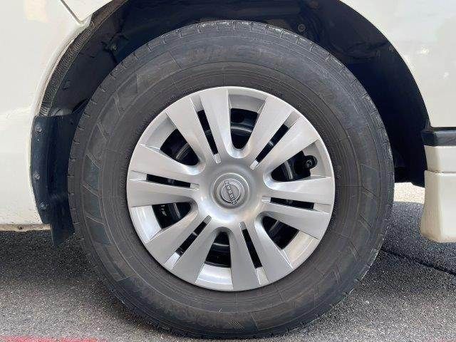 NISSAN NV350 CARAVAN 2014