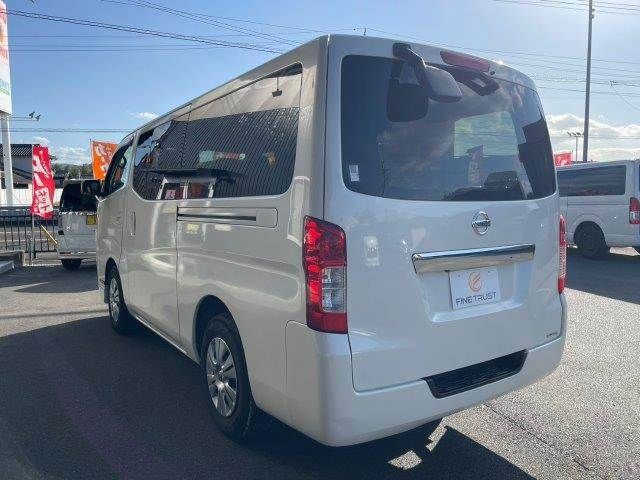 NISSAN NV350 CARAVAN 2014
