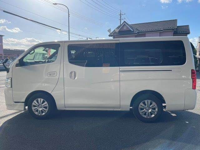NISSAN NV350 CARAVAN 2014