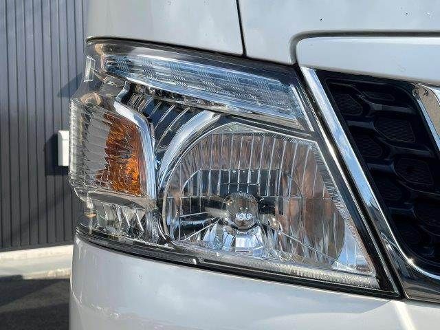 NISSAN NV350 CARAVAN 2014