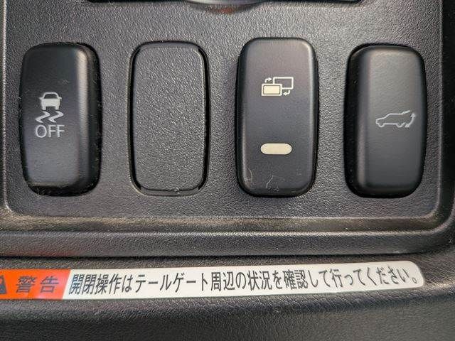 MITSUBISHI DELICA D:5 4WD 2014