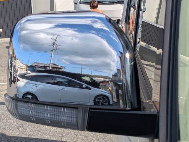 MITSUBISHI DELICA D:5 4WD 2014