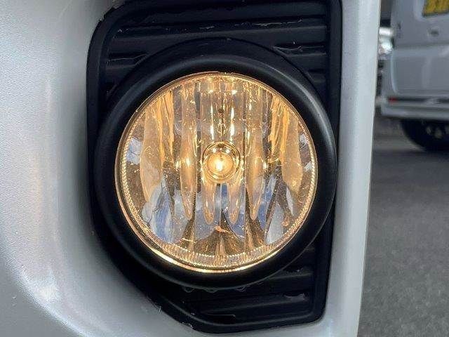 TOYOTA HIACE van 4WD 2018