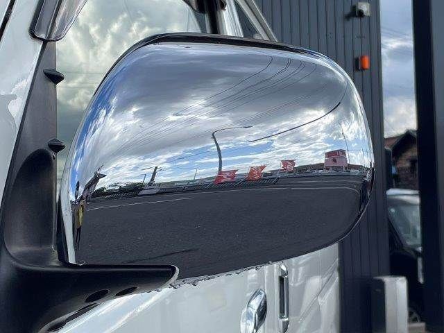 TOYOTA HIACE van 4WD 2018