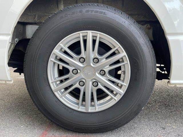 TOYOTA HIACE van 4WD 2018