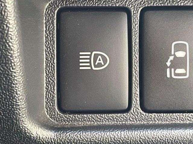 TOYOTA HIACE van 2WD 2019