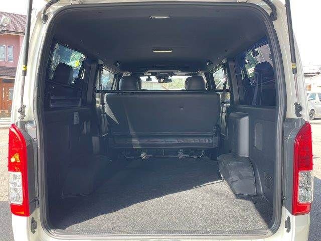 TOYOTA HIACE van 2WD 2019