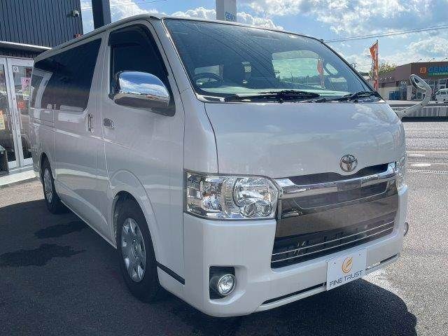 TOYOTA HIACE van 2WD 2019