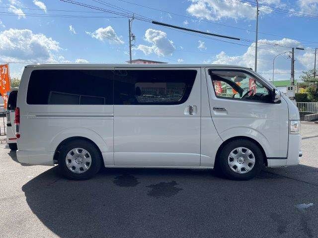 TOYOTA HIACE van 2WD 2019
