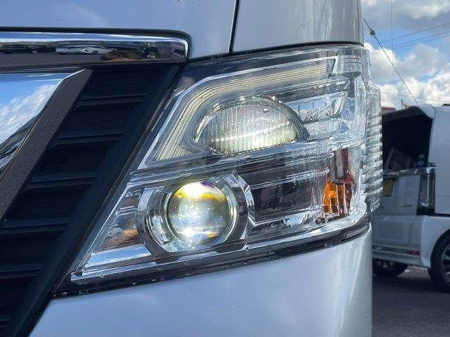 NISSAN NV350 CARAVAN 4WD 2018