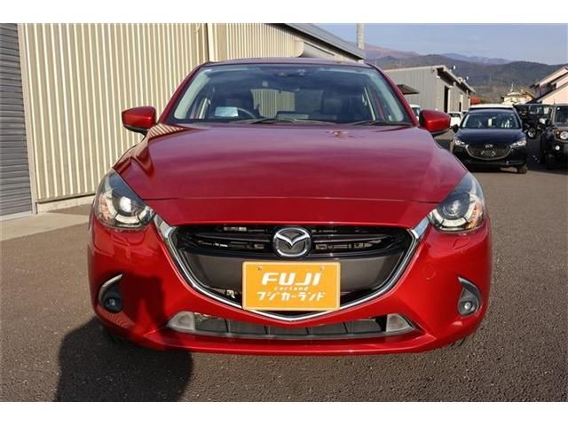 MAZDA DEMIO 4WD 2017